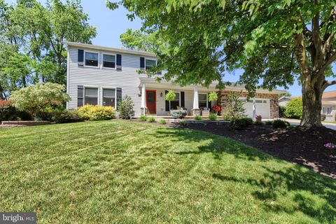 Homes For Sale - 831 Ridgewood Drive<br/> Cumberland County, MECHANICSBURG, PA 17050