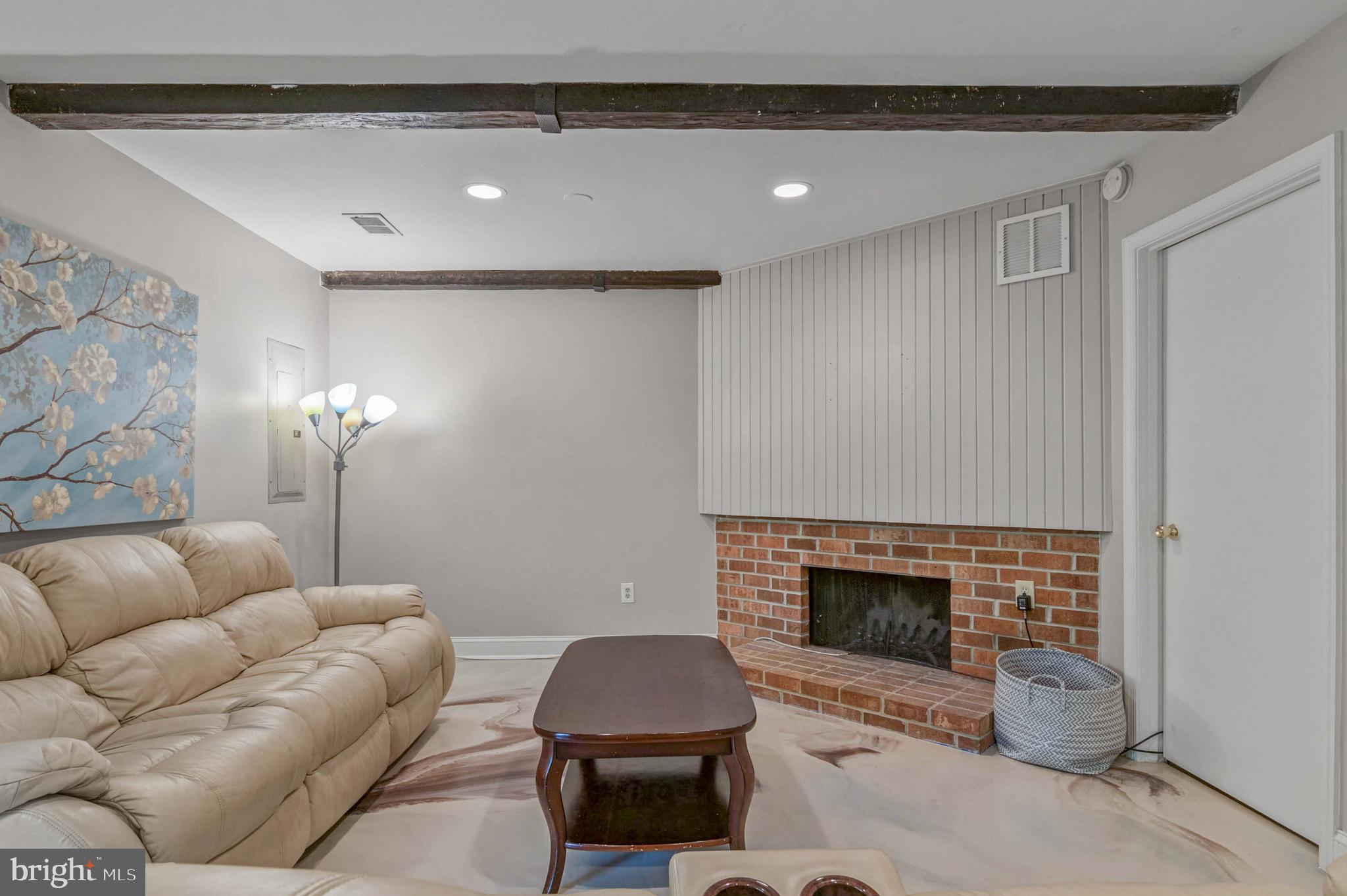 KINGS PARK WEST - Residential