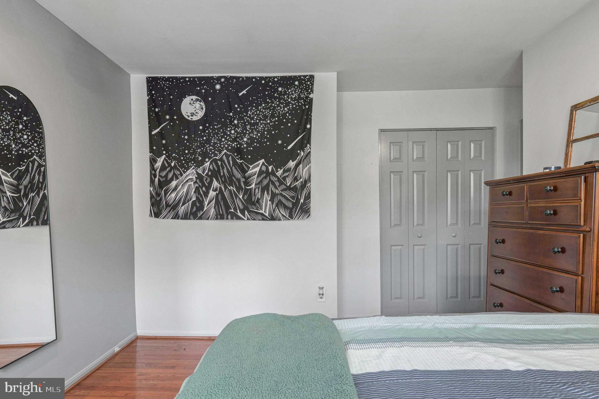 KINGS PARK WEST - Residential