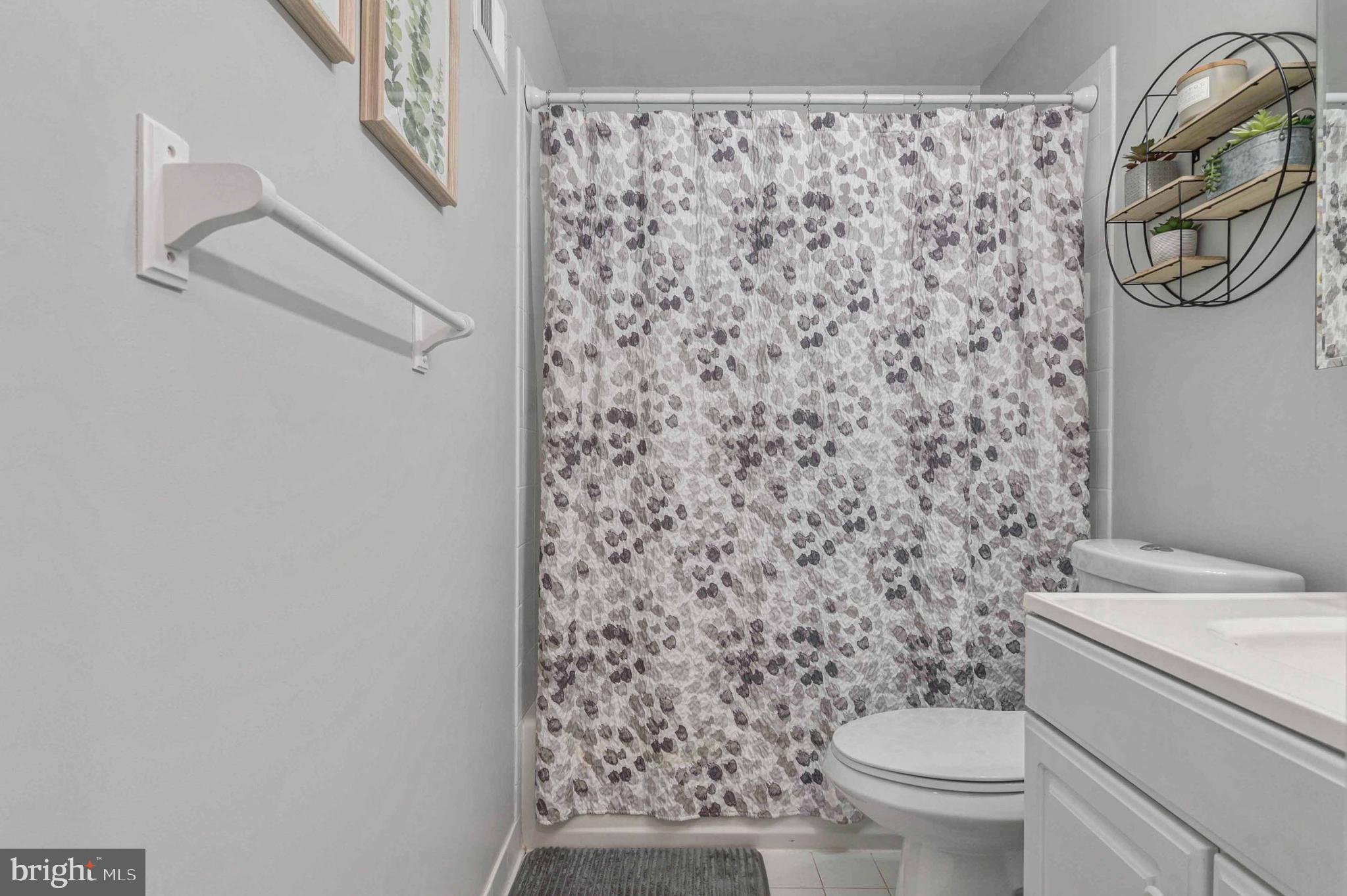 KINGS PARK WEST - Residential