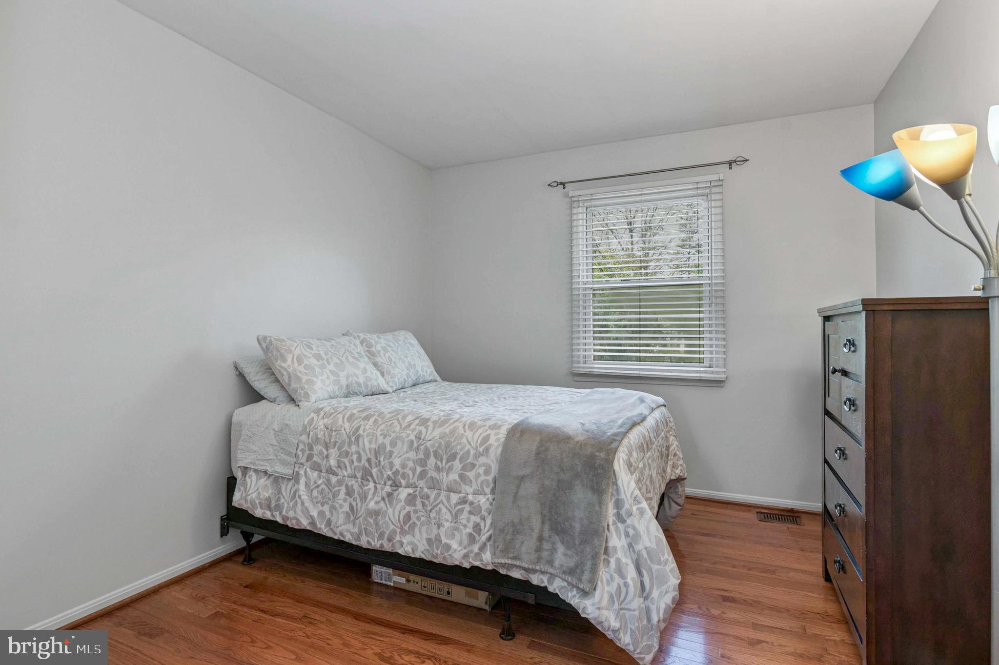 KINGS PARK WEST - Residential