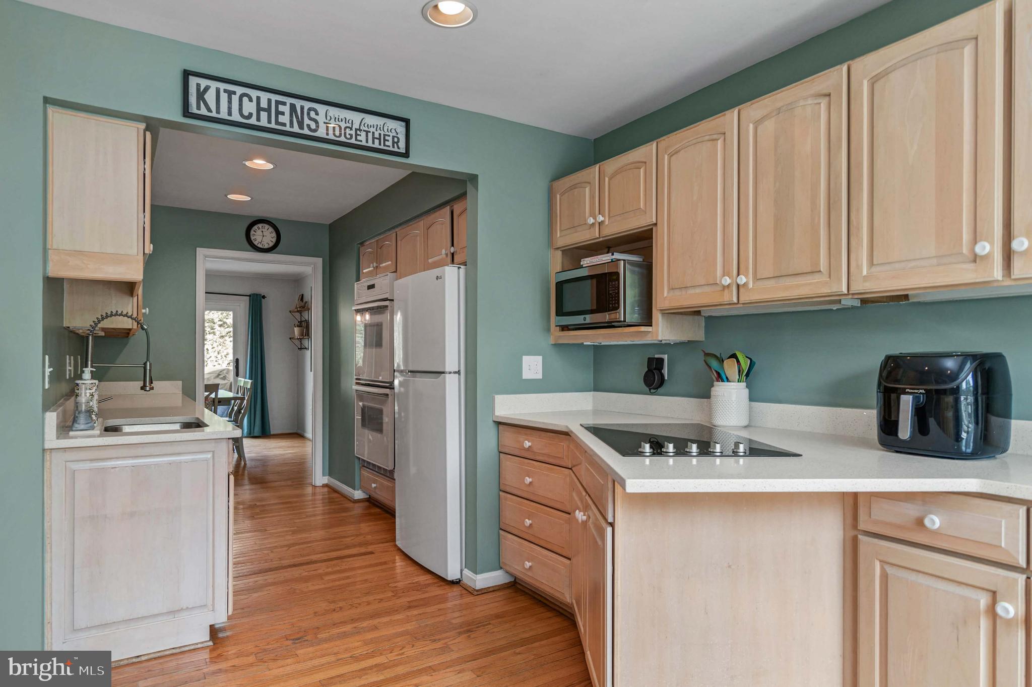 KINGS PARK WEST - Residential