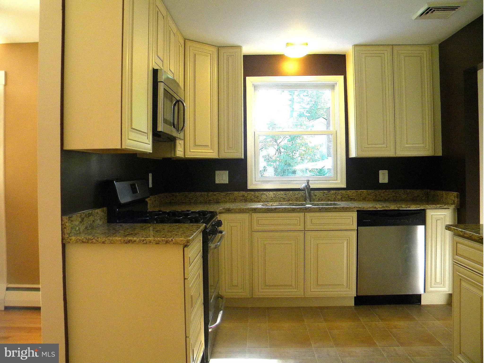 LOCH HAVEN BEACH - Residential