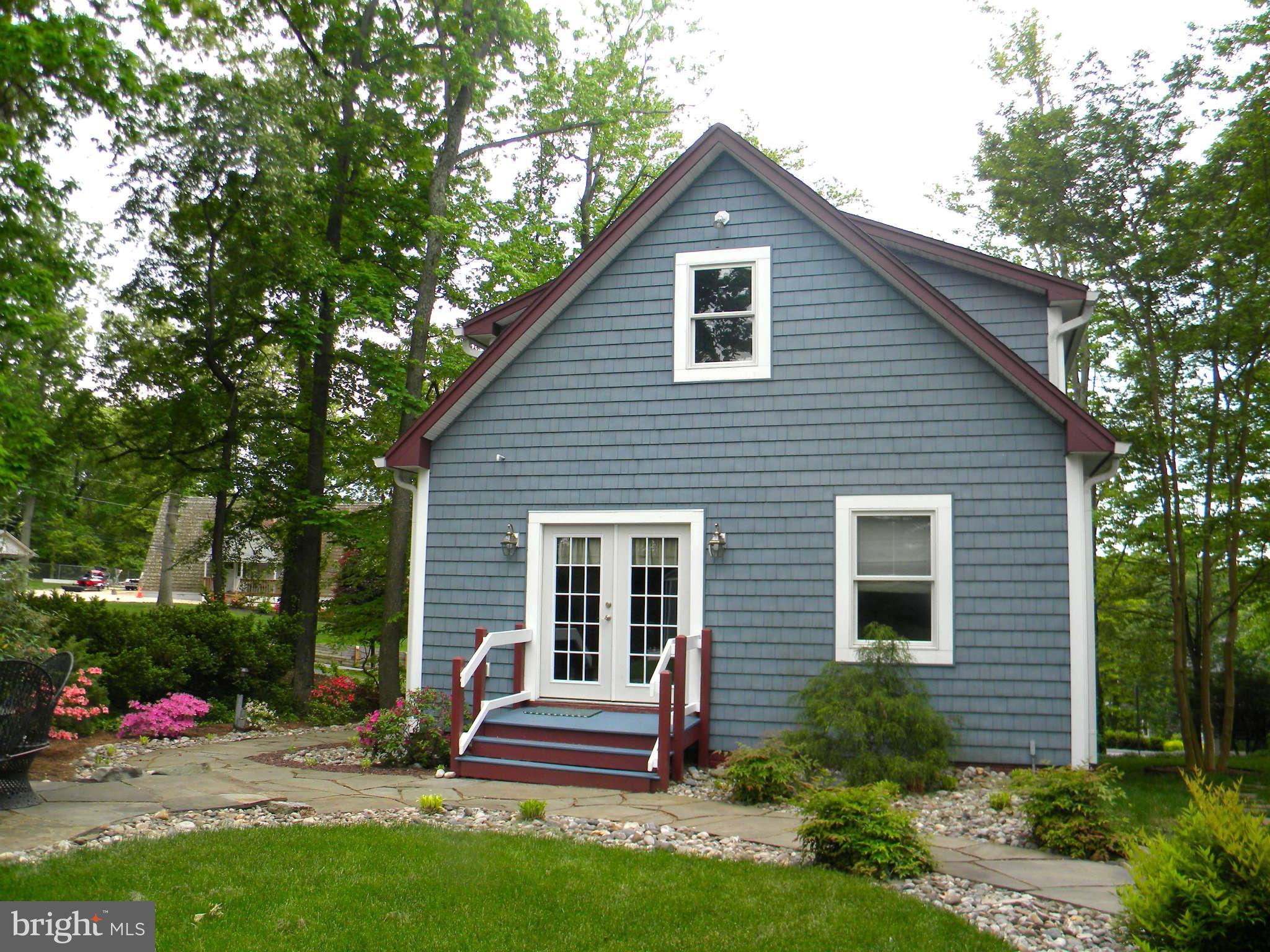LOCH HAVEN BEACH - Residential