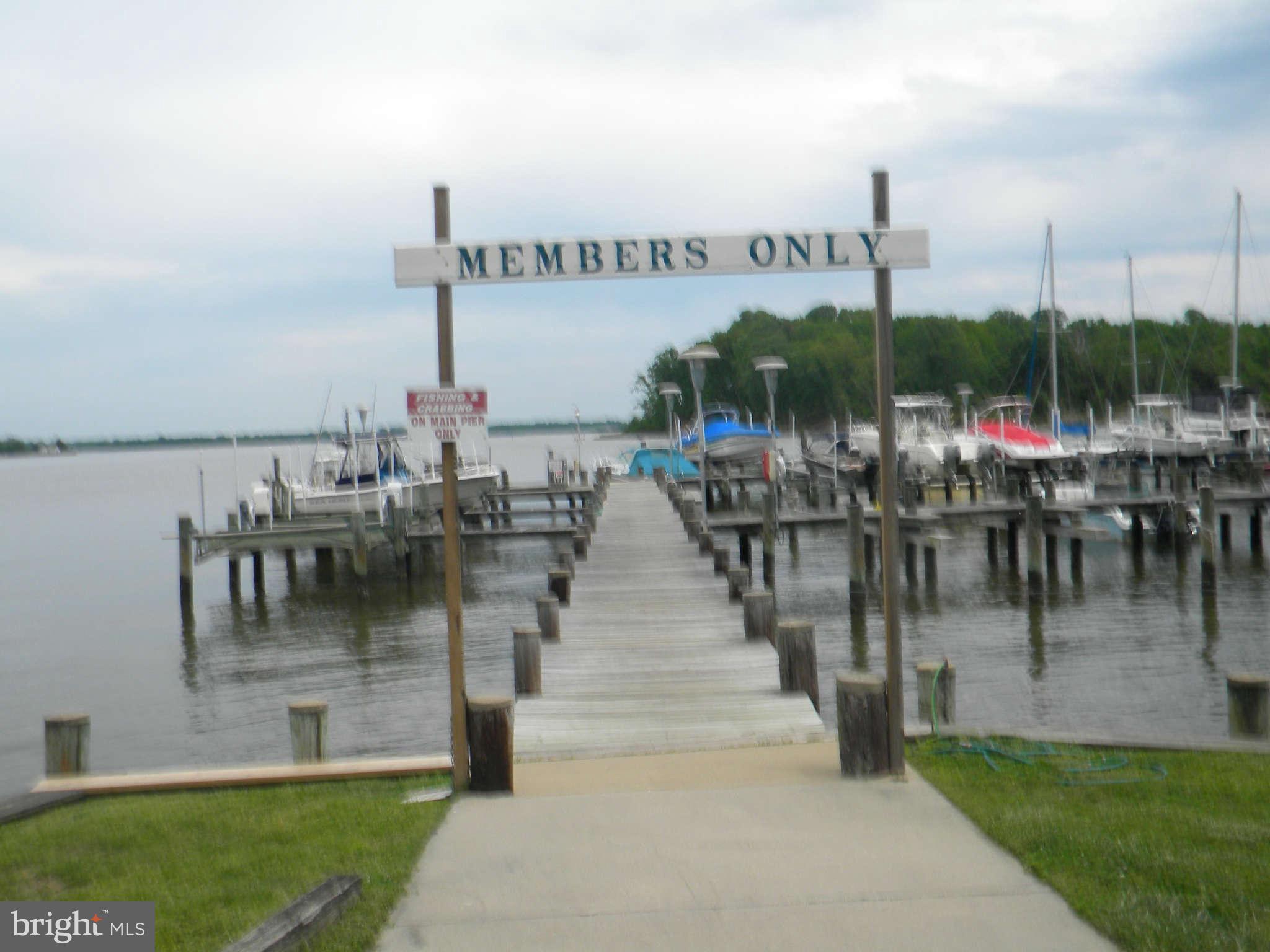 LOCH HAVEN BEACH - Residential