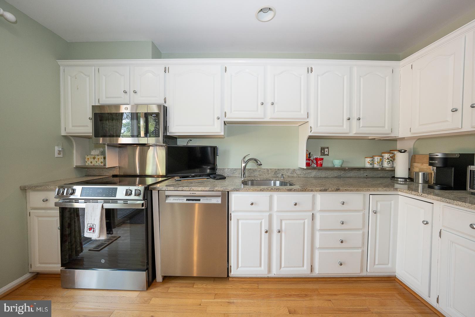 WAYNESBROOKE EAST - Residential