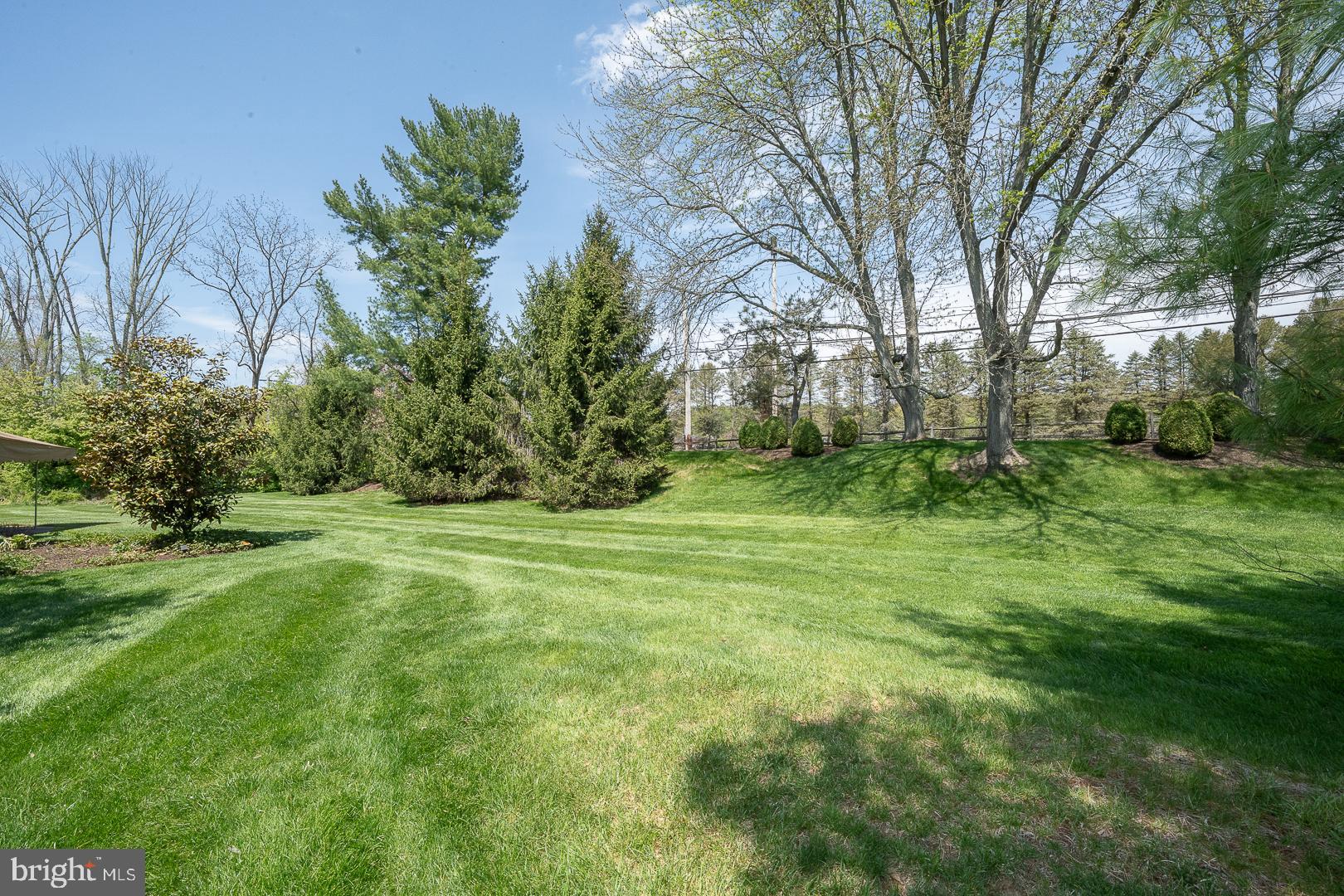 WAYNESBROOKE EAST - Residential