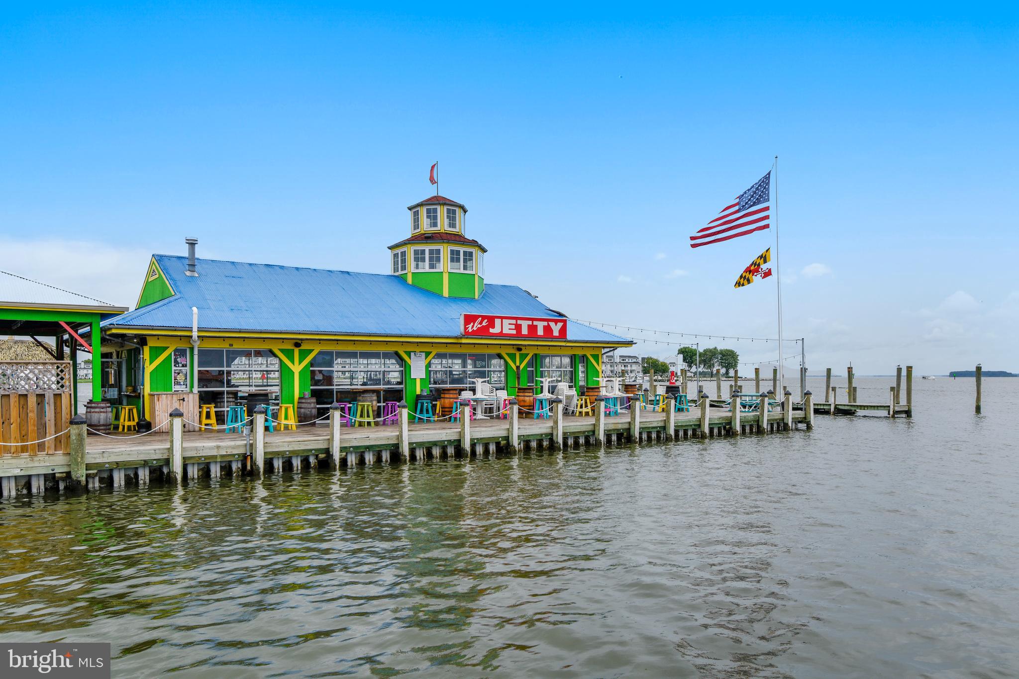 NARROWS POINTE - Residential