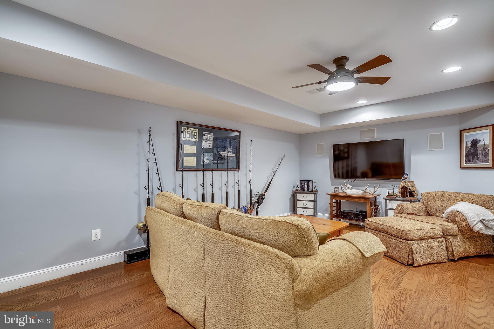 NARROWS POINTE - Residential