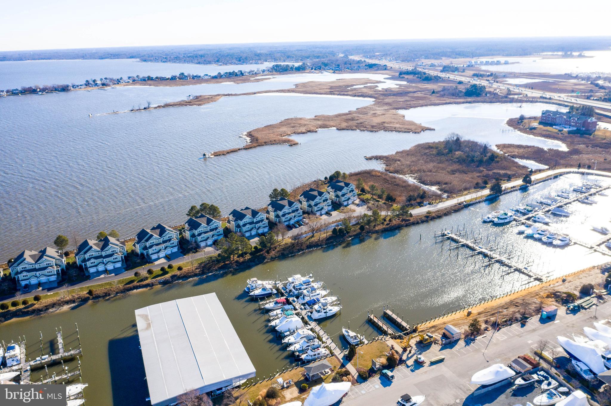 NARROWS POINTE - Residential