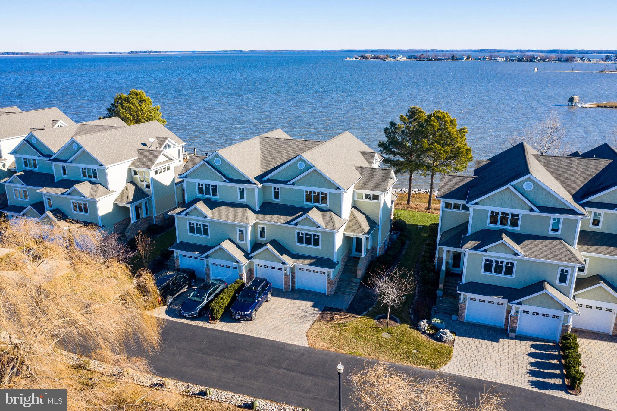 NARROWS POINTE - Residential
