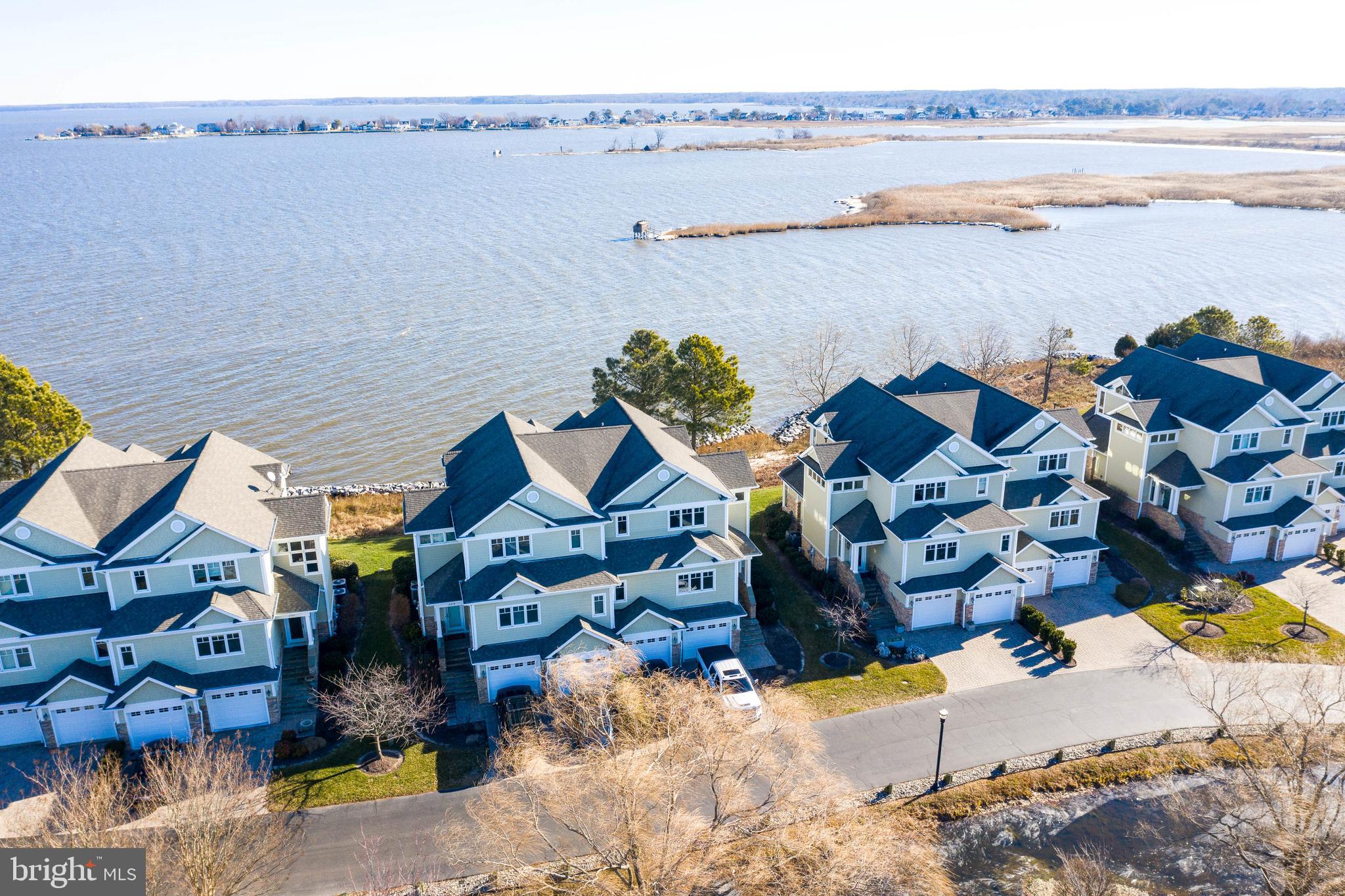 NARROWS POINTE - Residential