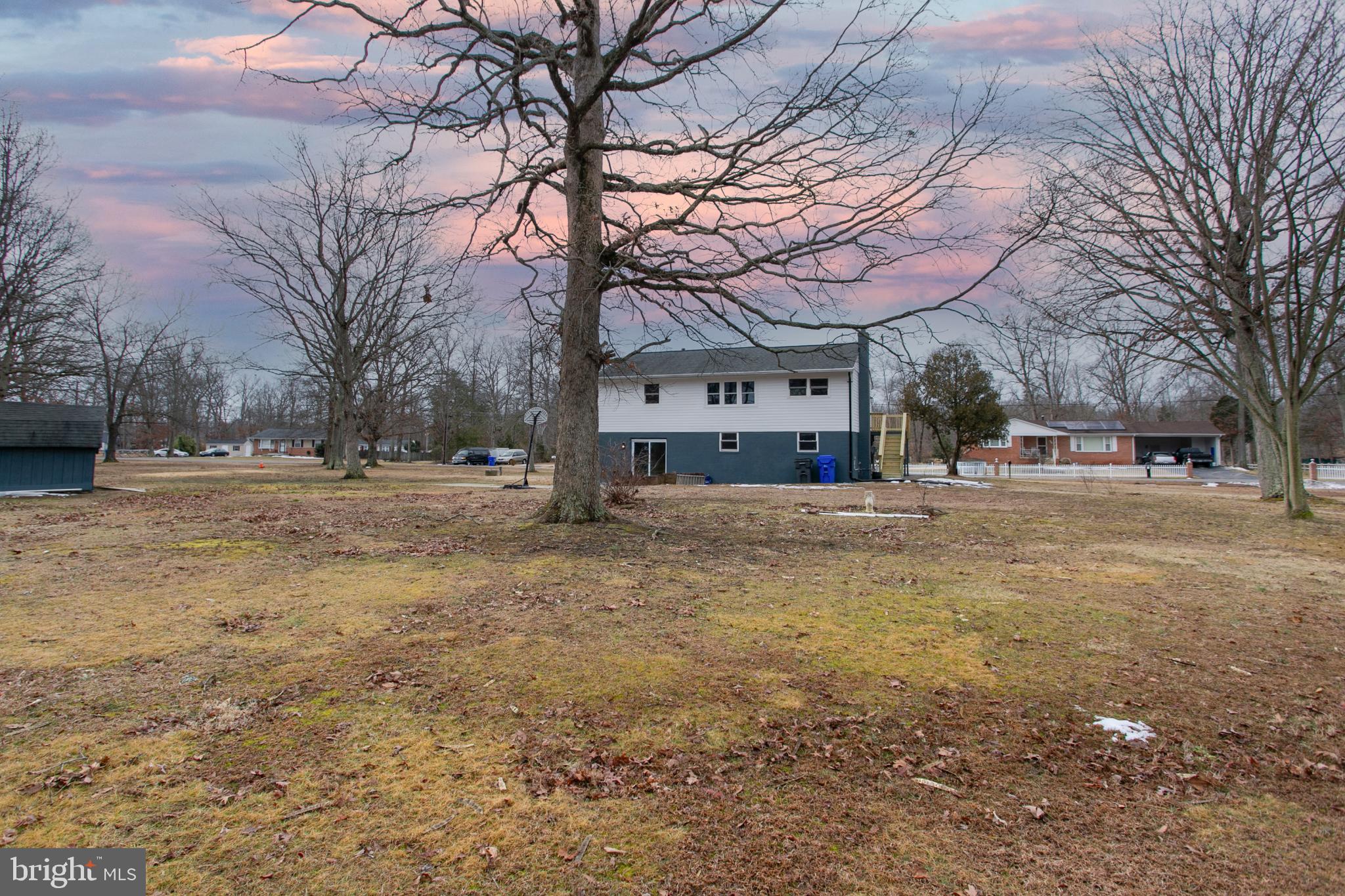 POMFRET ESTATES - Residential