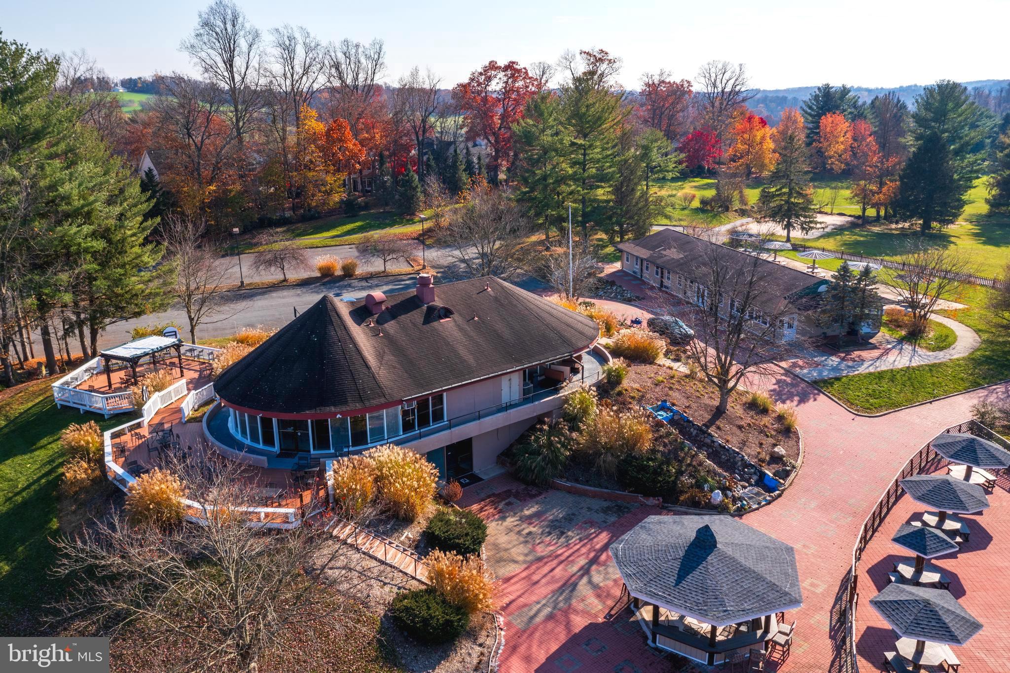 WESTWINDS - Commercial Sale