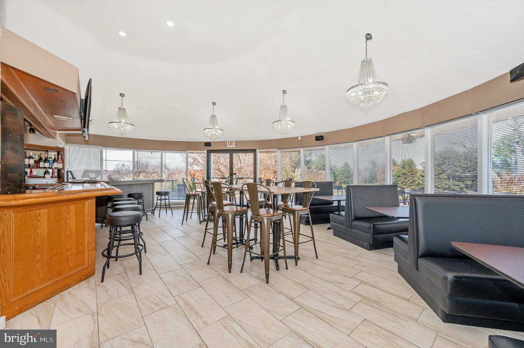 WESTWINDS - Commercial Sale