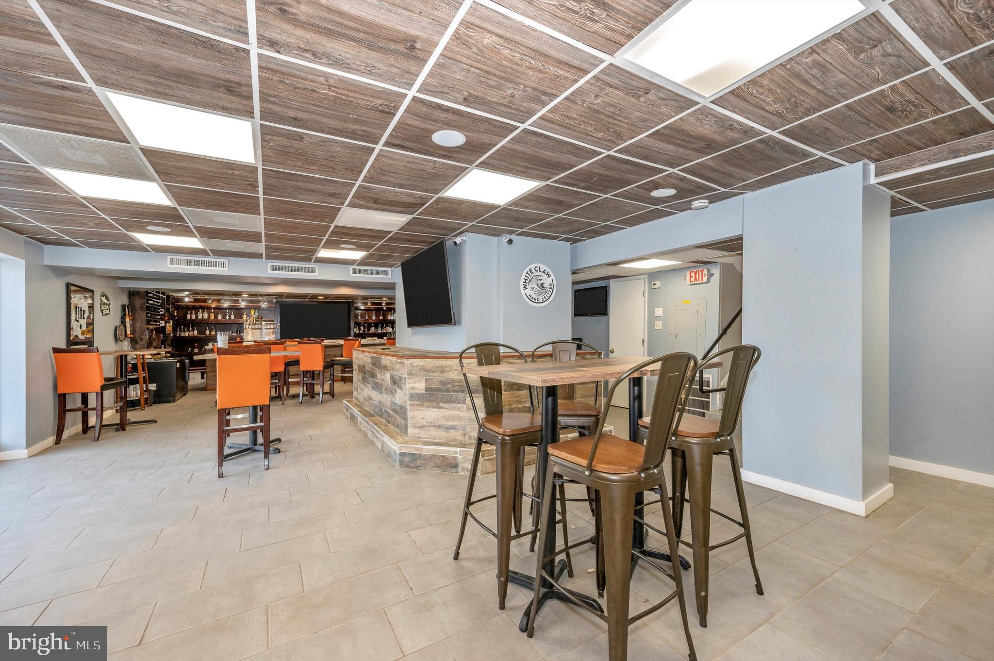 WESTWINDS - Commercial Sale