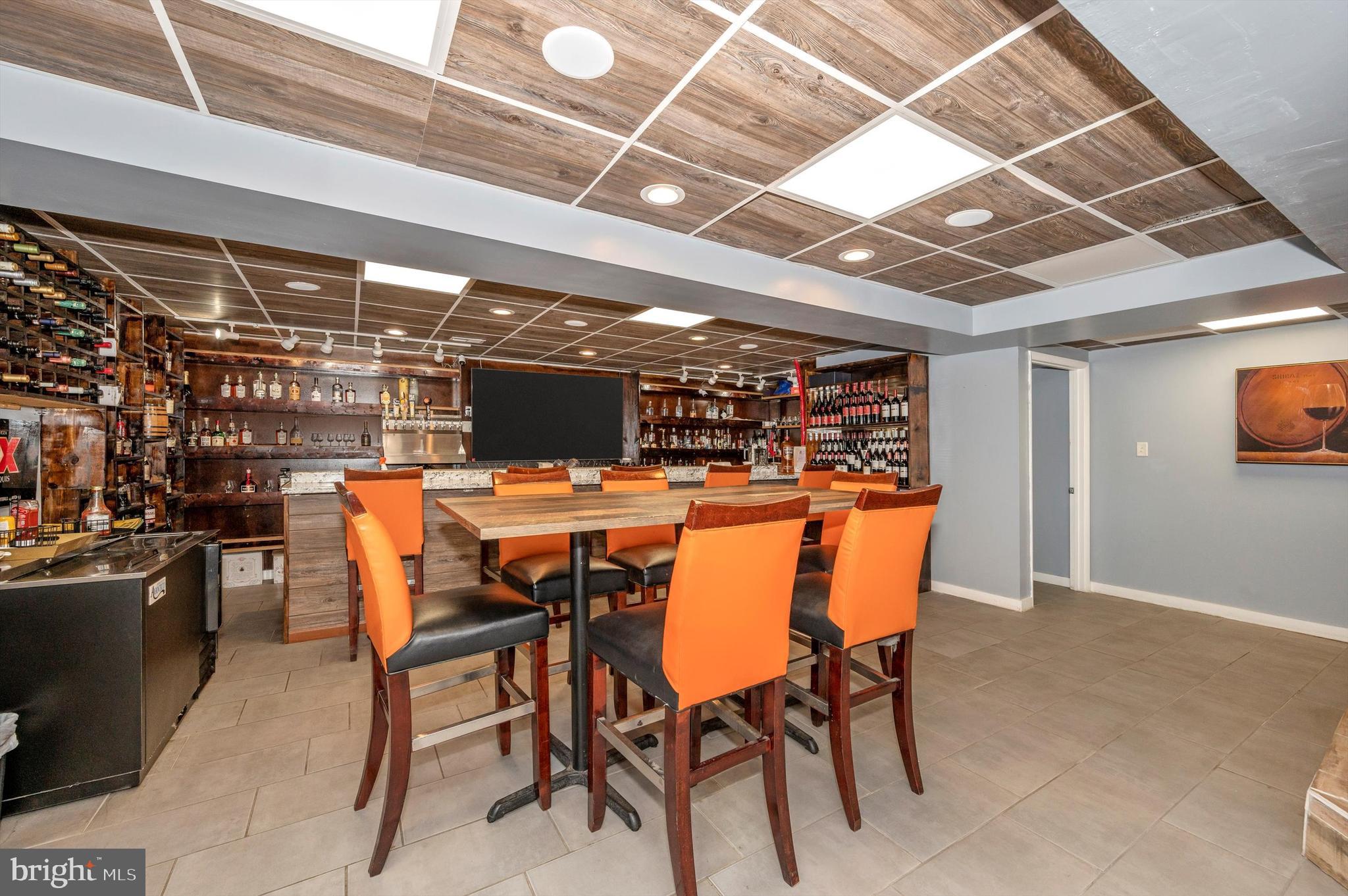 WESTWINDS - Commercial Sale