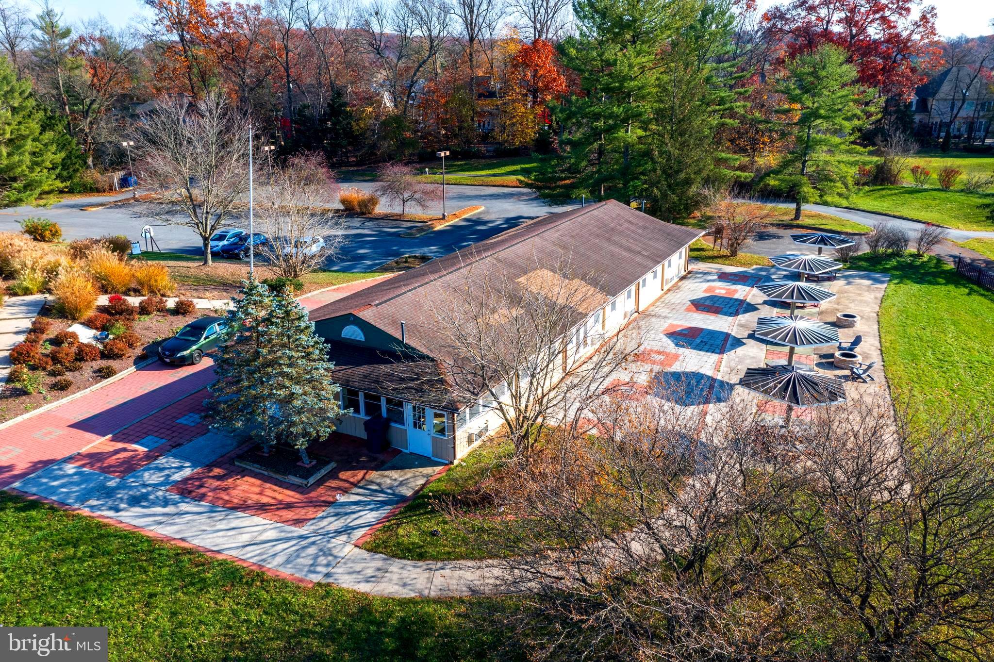 WESTWINDS - Commercial Sale