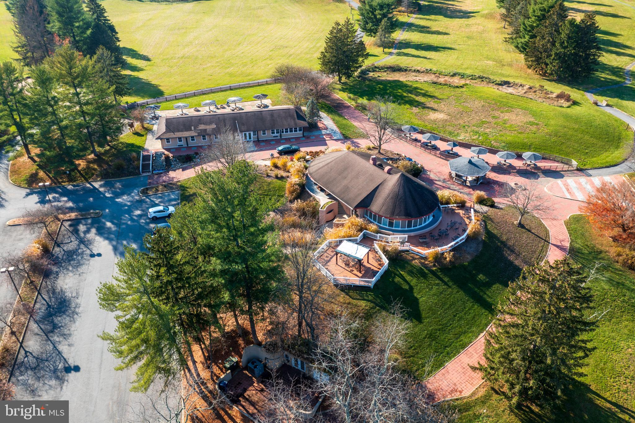 WESTWINDS - Commercial Sale