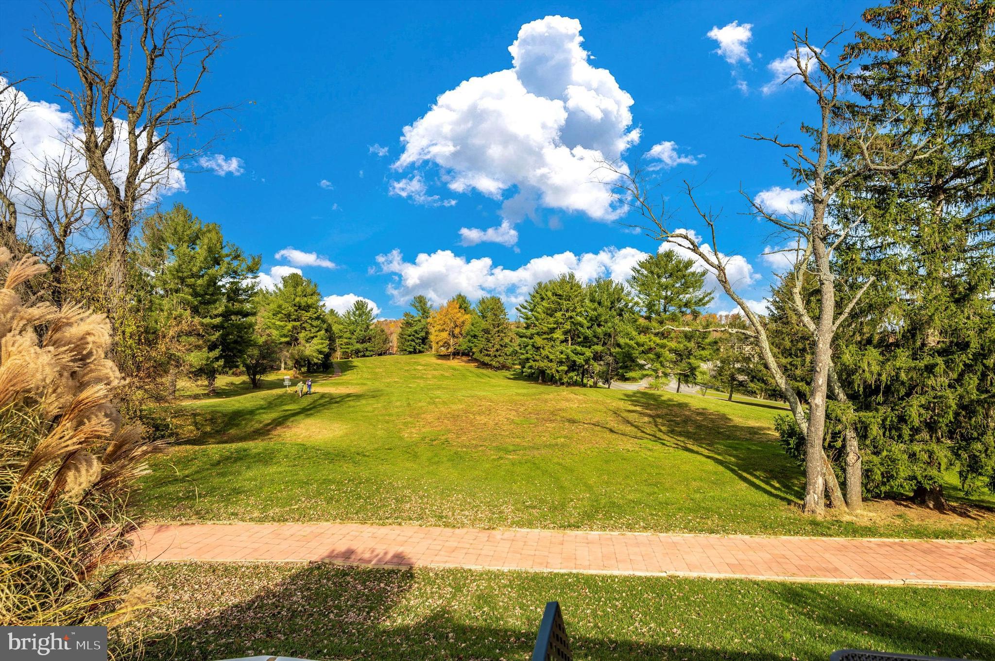 WESTWINDS - Commercial Sale