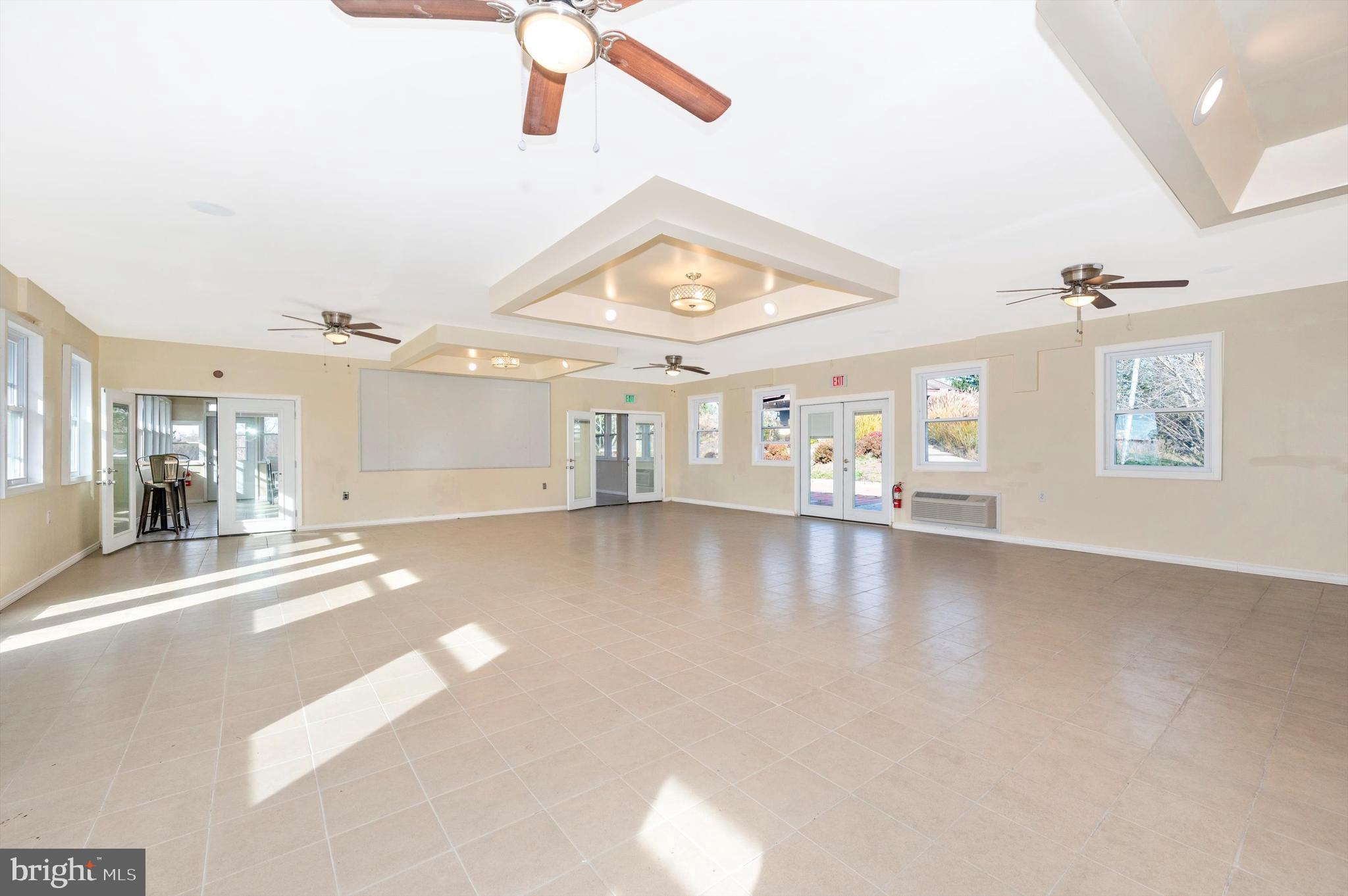 WESTWINDS - Commercial Sale