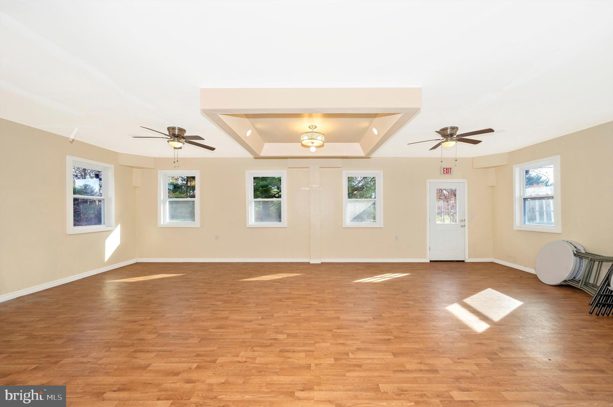 WESTWINDS - Commercial Sale