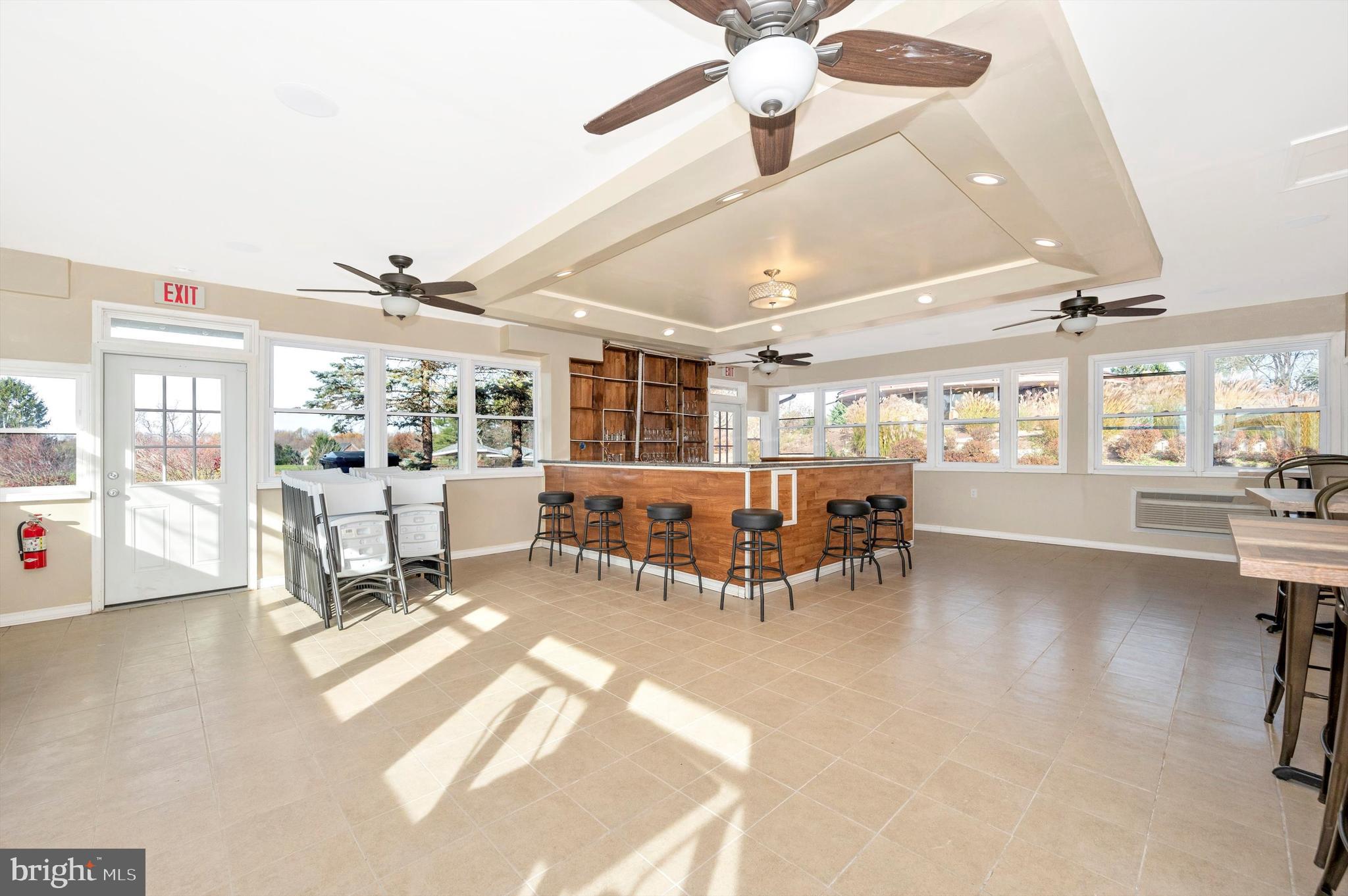 WESTWINDS - Commercial Sale