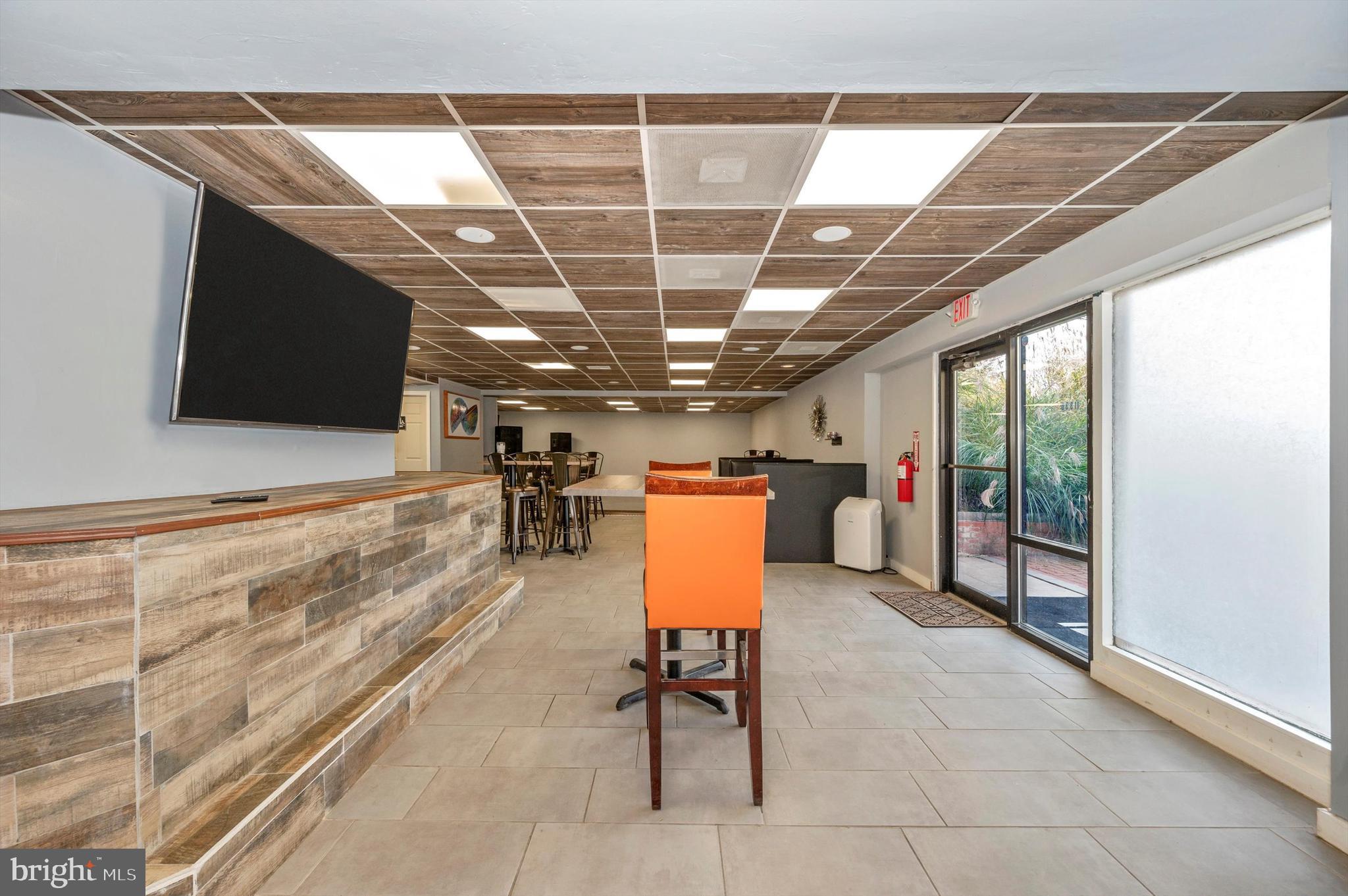 WESTWINDS - Commercial Sale