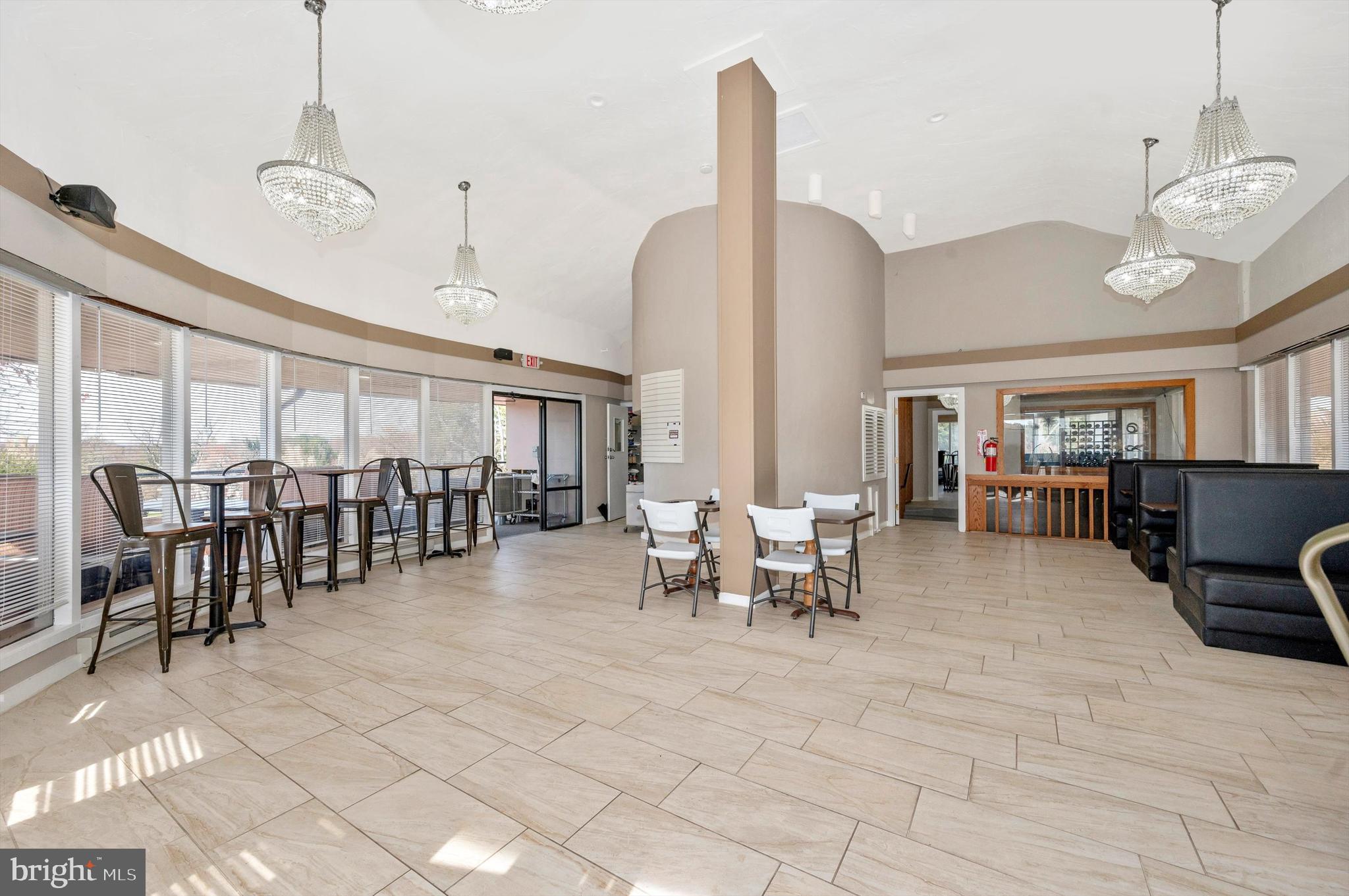 WESTWINDS - Commercial Sale