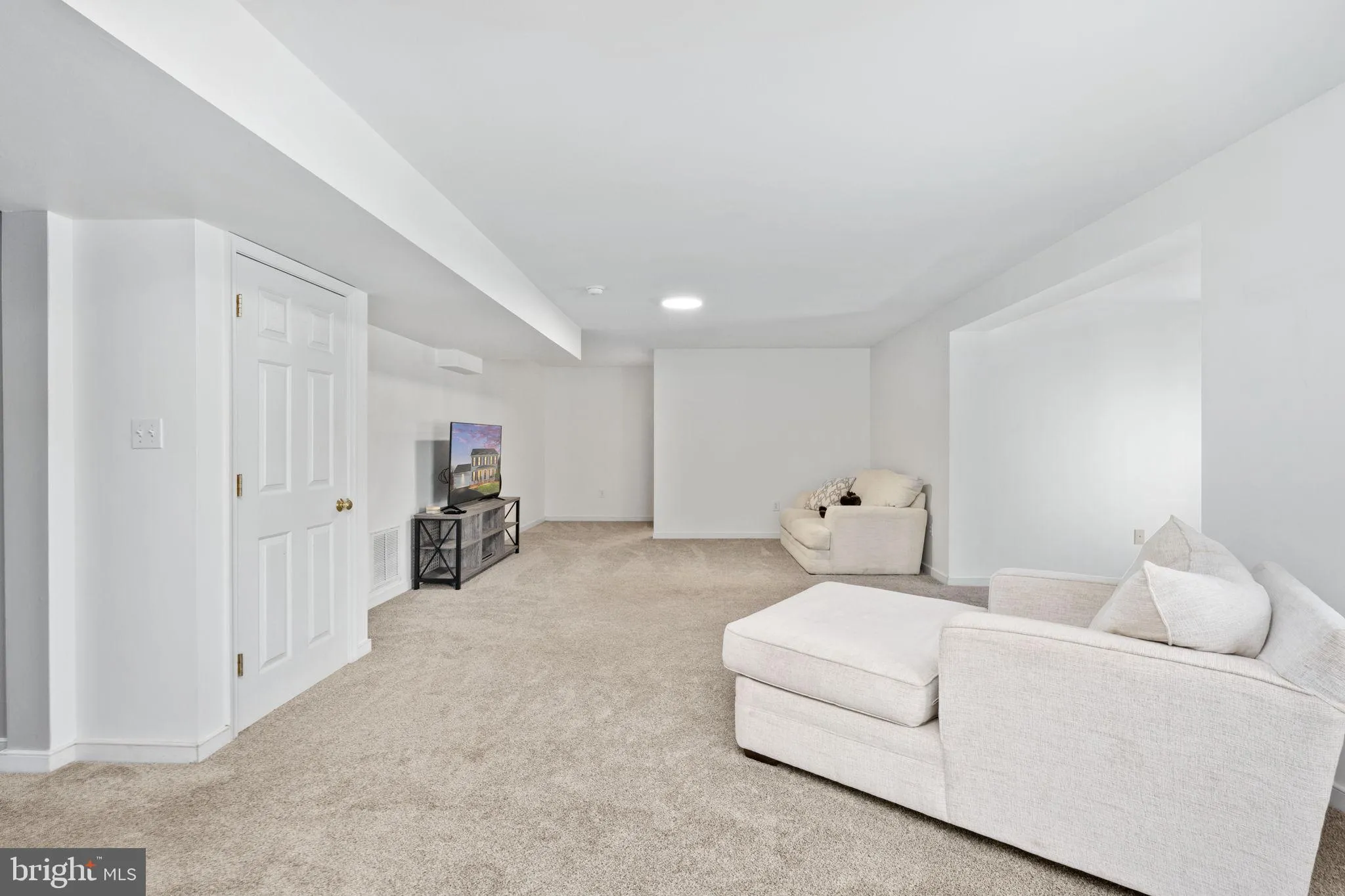 Fredericksburg, Virginia 22405, United States, 4 Bedrooms Bedrooms, ,4 BathroomsBathrooms,Residential,Coming Soon,95183