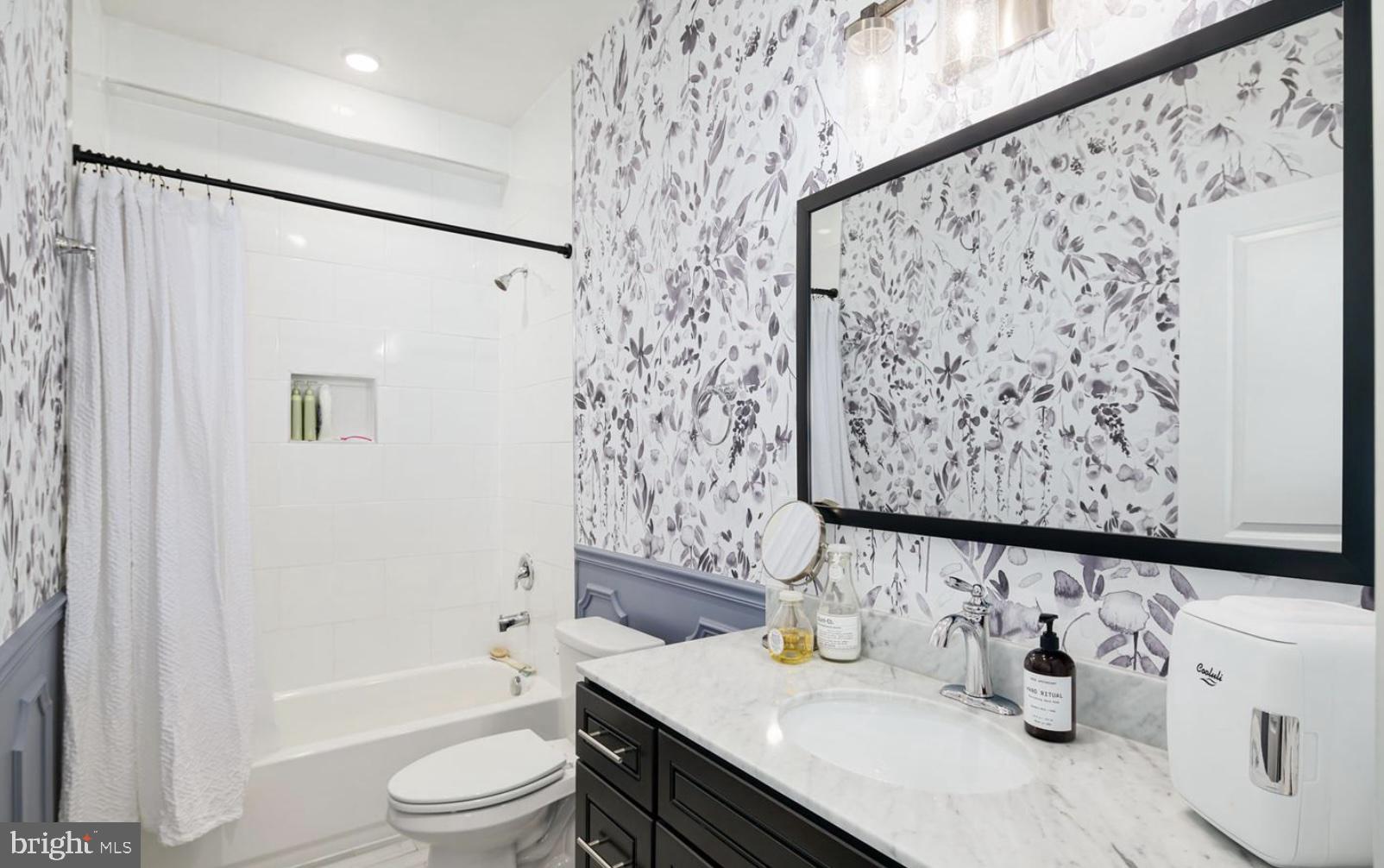 FISHTOWN - Residential Lease