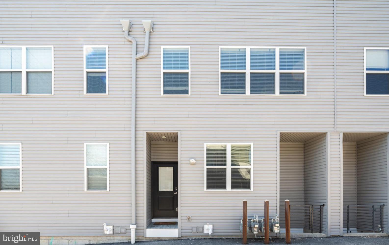 FISHTOWN - Residential Lease