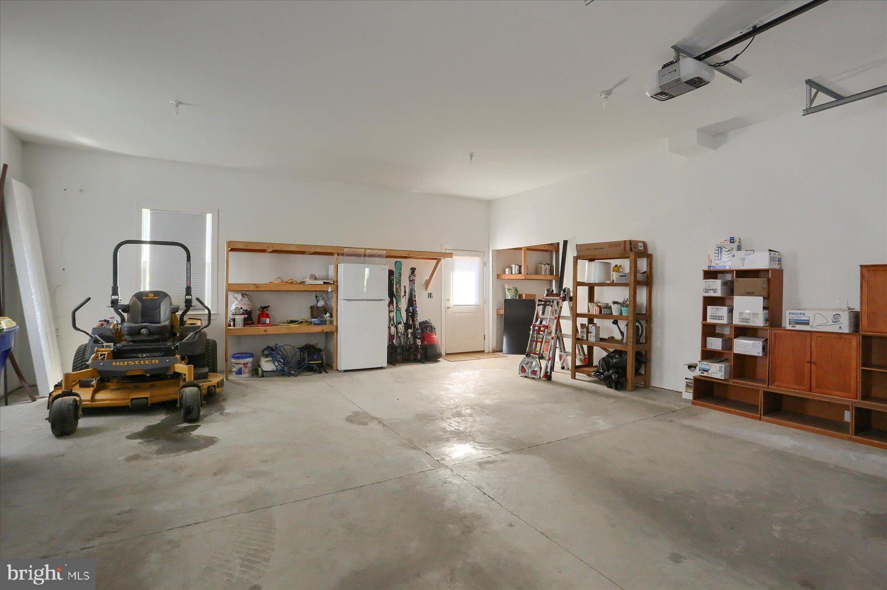 RICH VALLEY MANOR - Residential