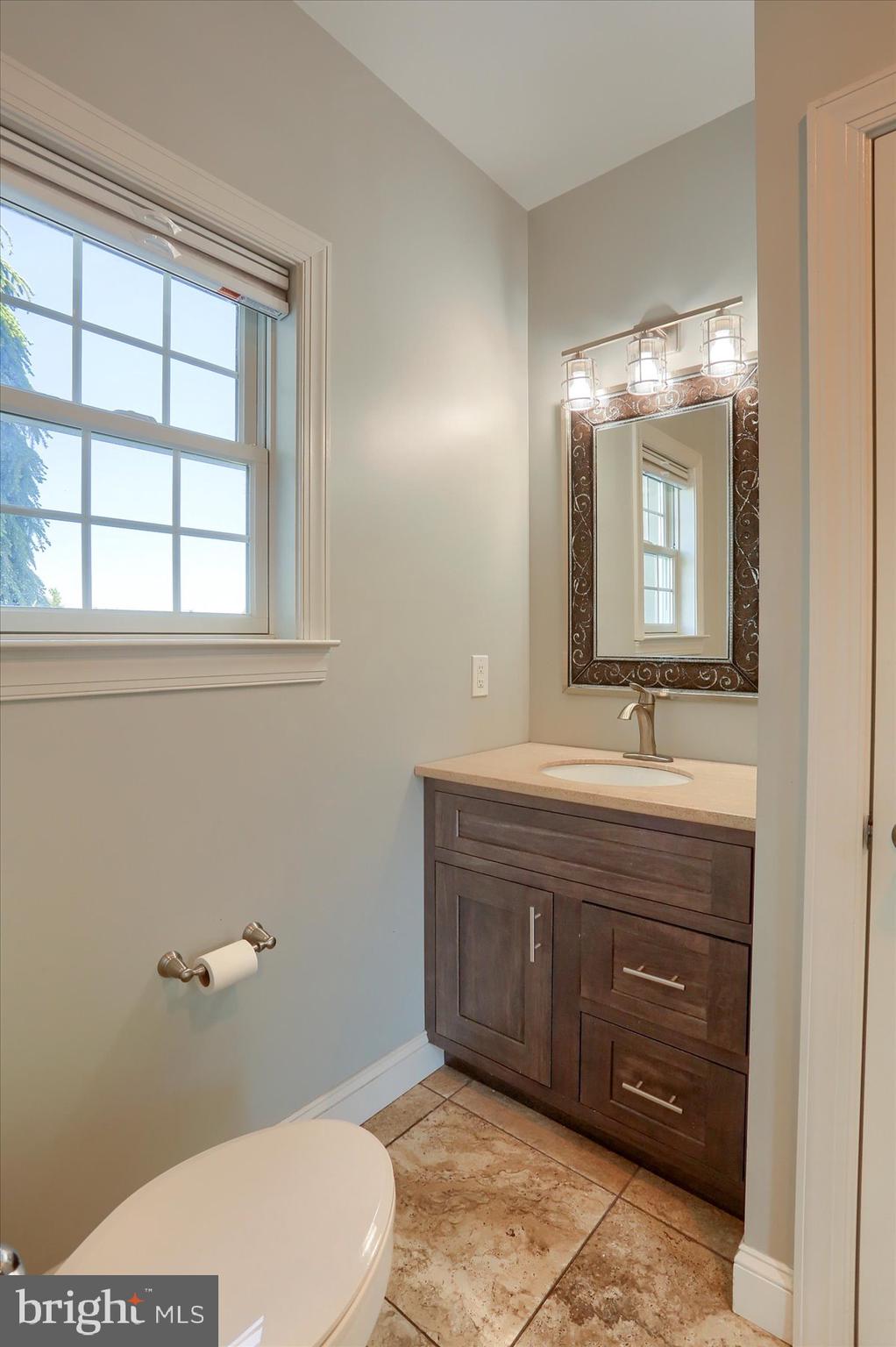 RICH VALLEY MANOR - Residential