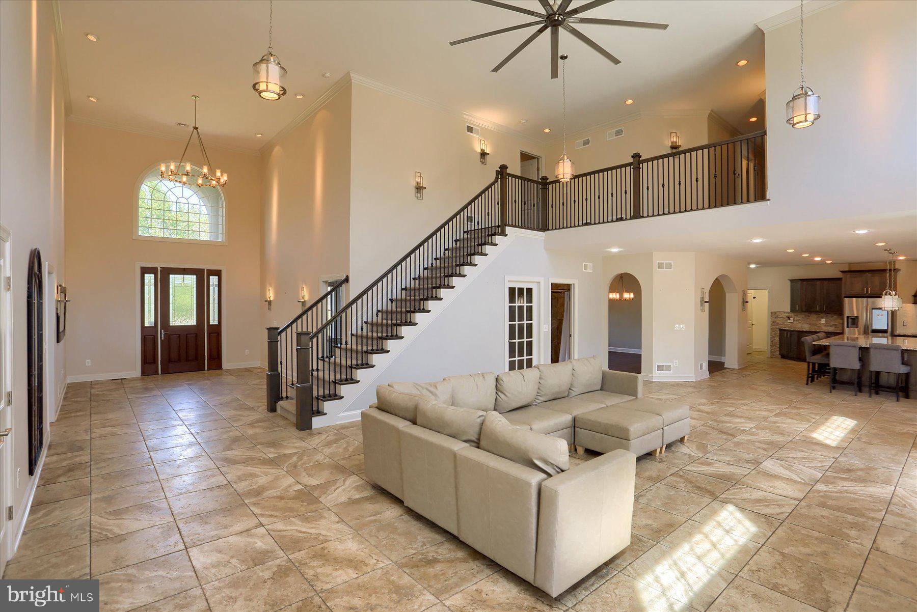 RICH VALLEY MANOR - Residential