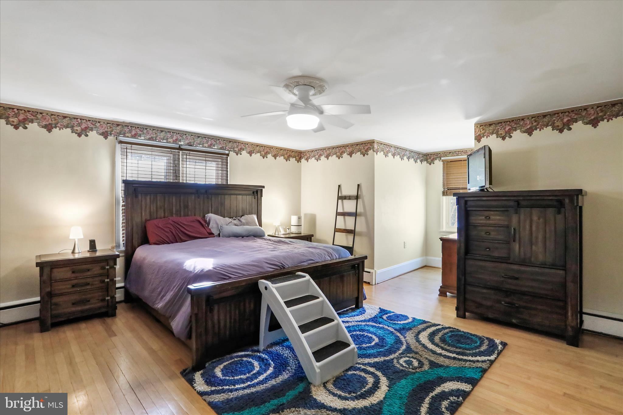 TOWN OF ROMNEY - Residential