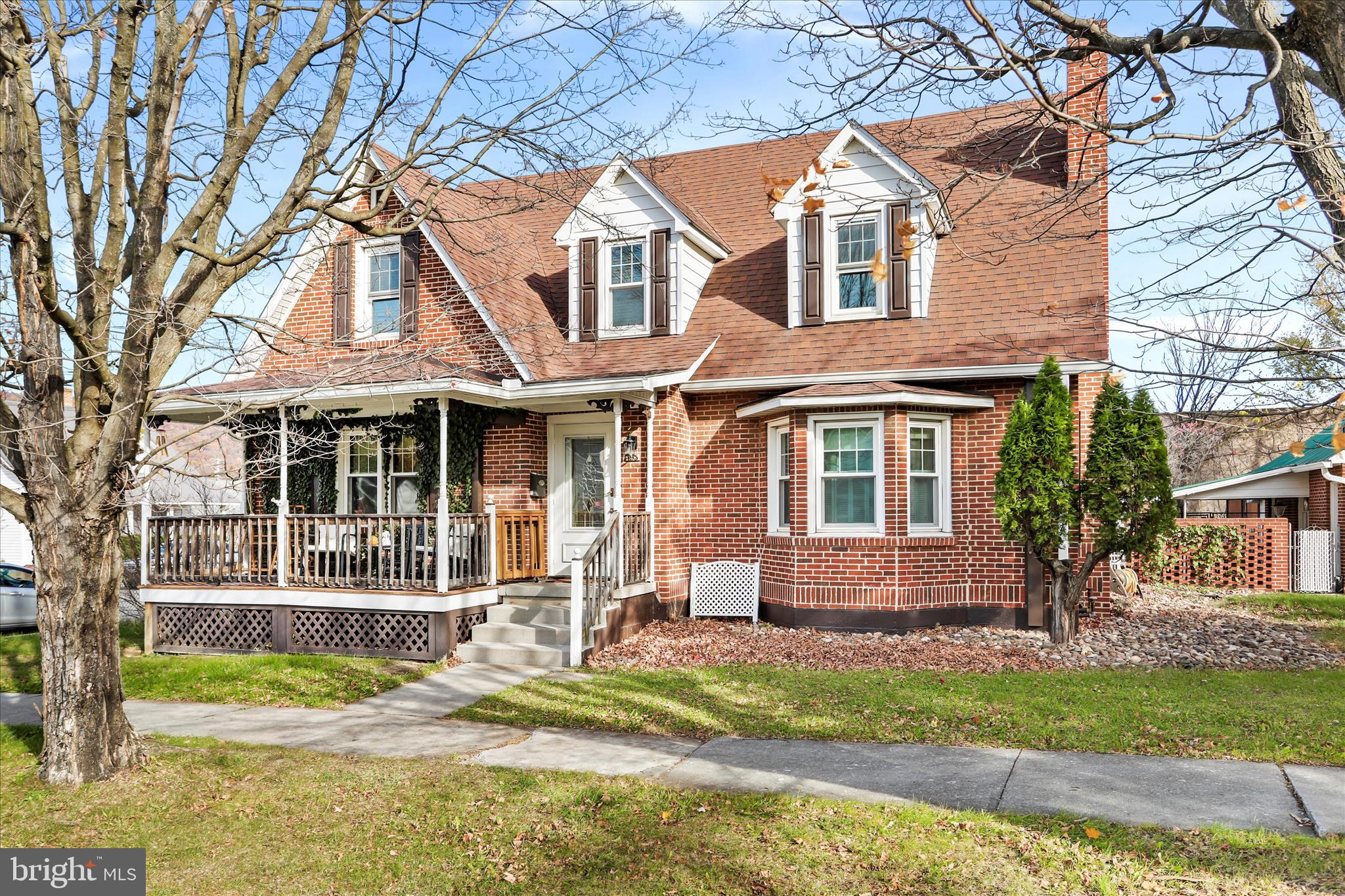 TOWN OF ROMNEY - Residential