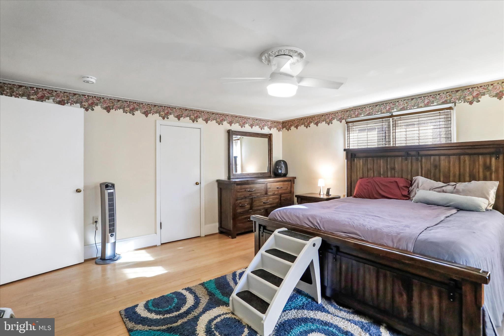 TOWN OF ROMNEY - Residential