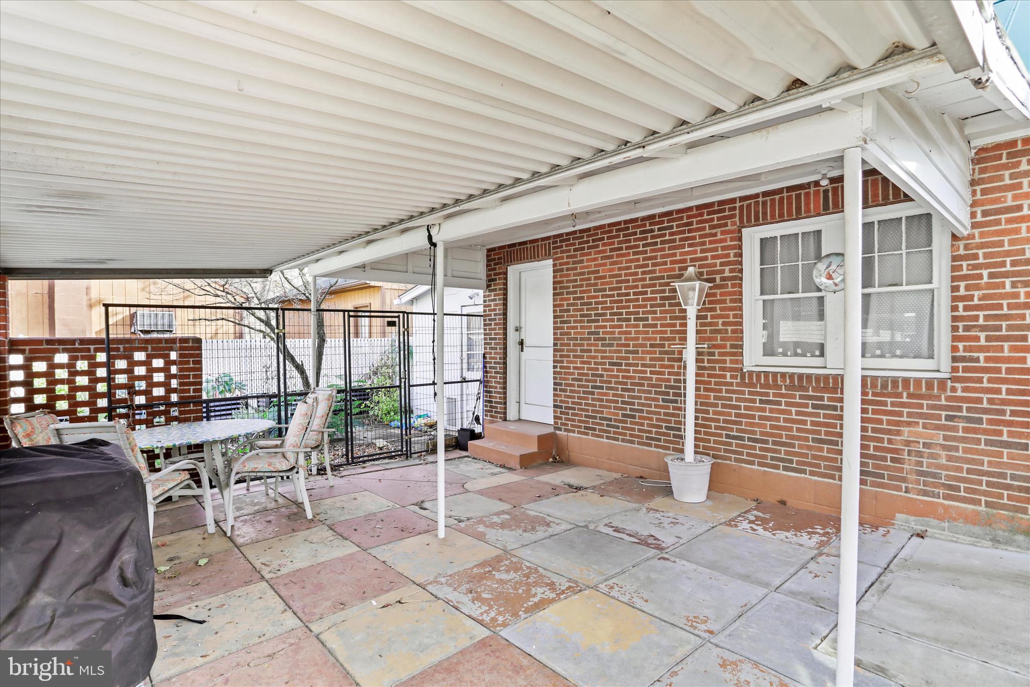 TOWN OF ROMNEY - Residential