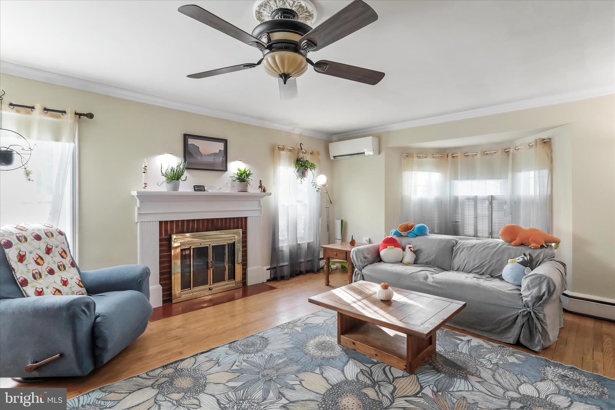 TOWN OF ROMNEY - Residential