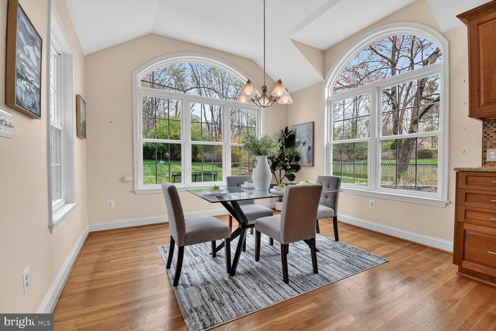 BRADLEY MANOR - Residential