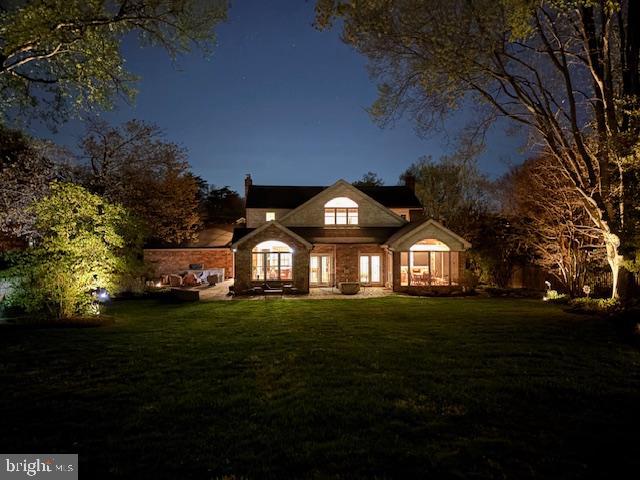 BRADLEY MANOR - Residential