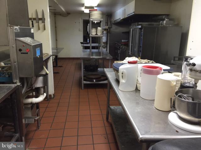 NONE AVAILABLE - Commercial Lease