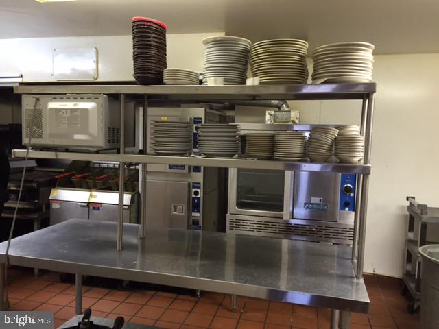 NONE AVAILABLE - Commercial Lease