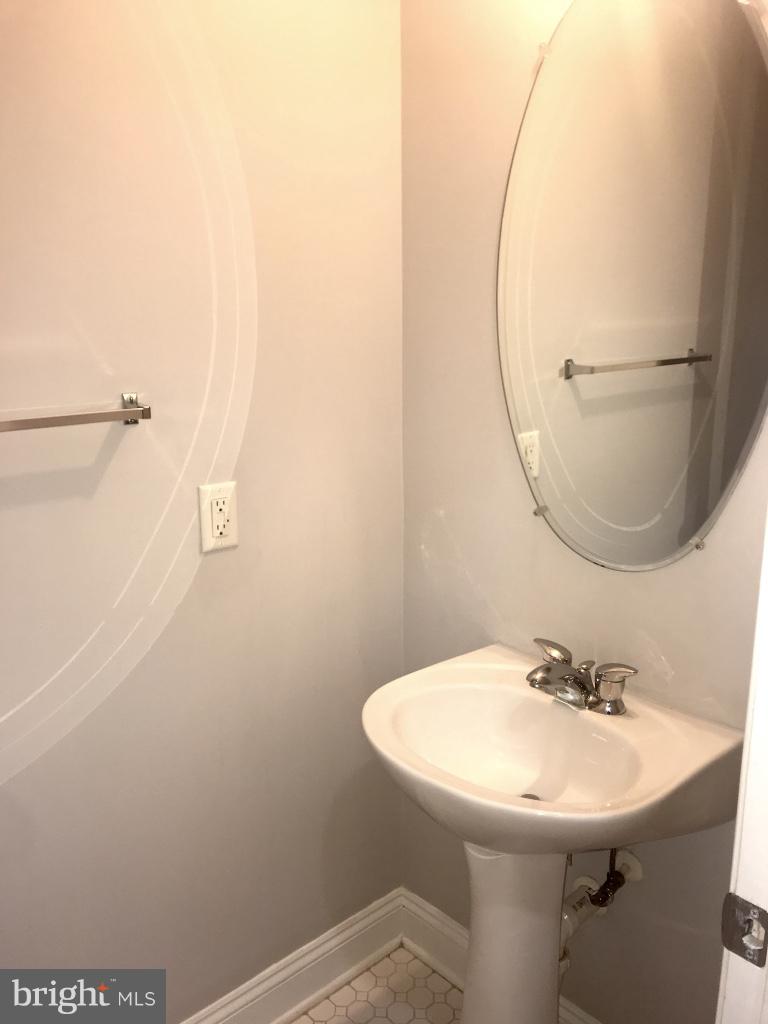 PATTERSON PARK - Residential Lease