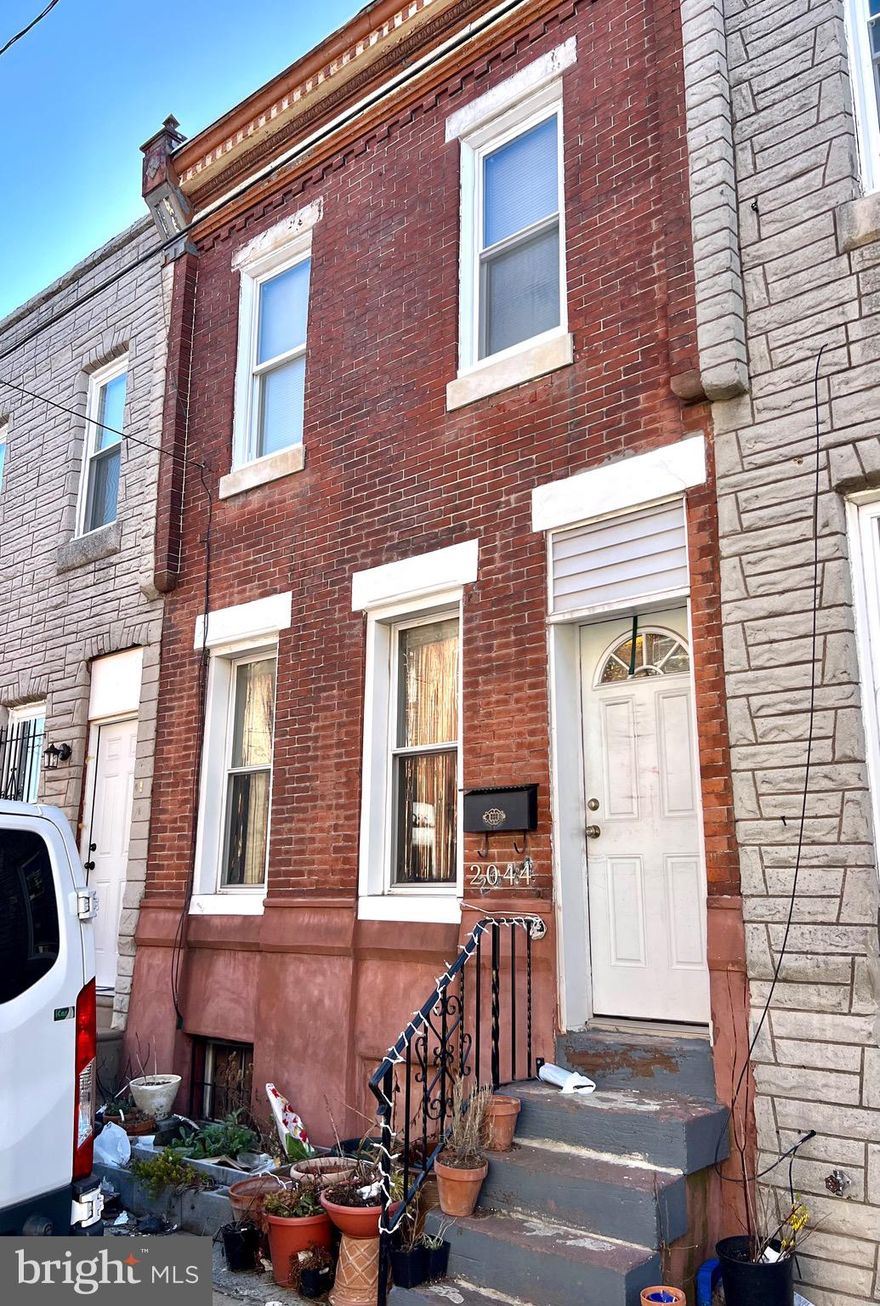 Recently renovated 2 bed, 1 bath home available for immediate move-in. Conveniently located just off Snyder Avenue and close to major highways and the Broad Street subway line.  A short distance from all the popular attractions along East Passyunk and the Stadium District. This home features beautiful hardwood floors, modern kitchen and bathroom and two nicely sized bedrooms. The spacious kitchen includes granite counter tops, tile backsplash, gas cooking and dishwasher. Central air conditioning. Washer and dryer to be installed in basement prior to new tenant move-in. Typical size cement rear patio with enough room for seating and grilling. Clean, dry, unfinished basement . Tenant pays gas and electric plus a $25/month water fee.