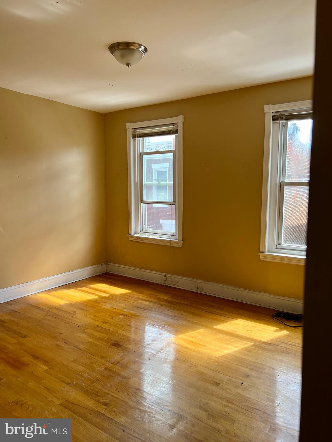 GIRARD ESTATES - Residential Lease