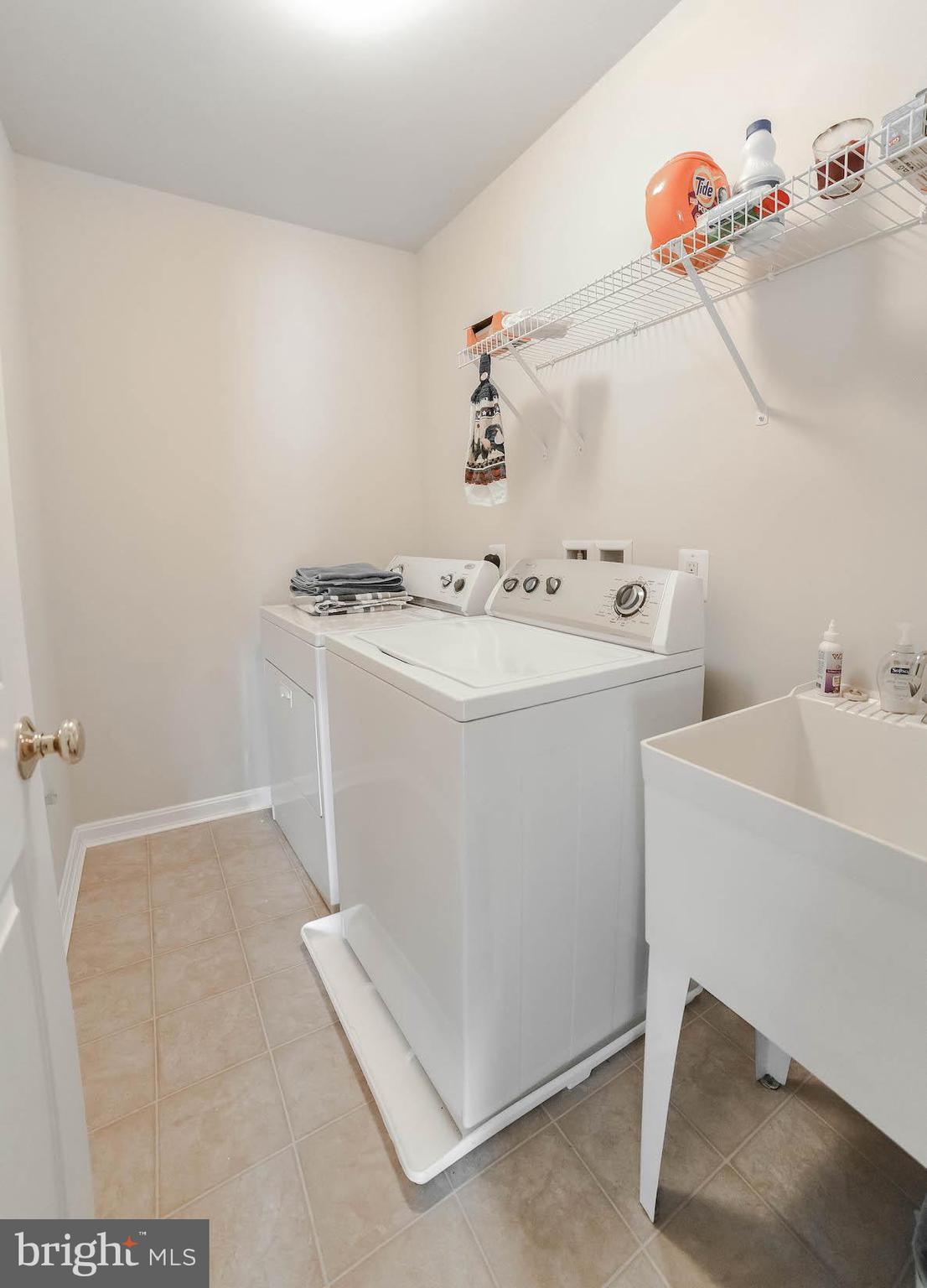 PRIMROSE PARK AT WILDEWOOD - Residential