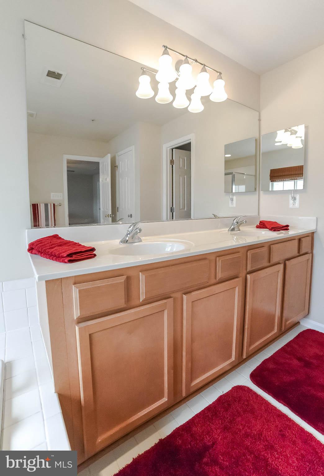 PRIMROSE PARK AT WILDEWOOD - Residential