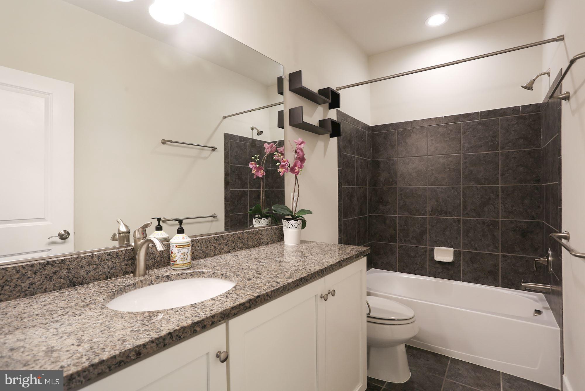 POTOMAC YARD - Residential